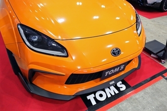 GR86にターボ装着で300馬力！老舗チューナー「トムス」の珠玉コンプリートカー3台に注目｜東京オートサロン2022｜