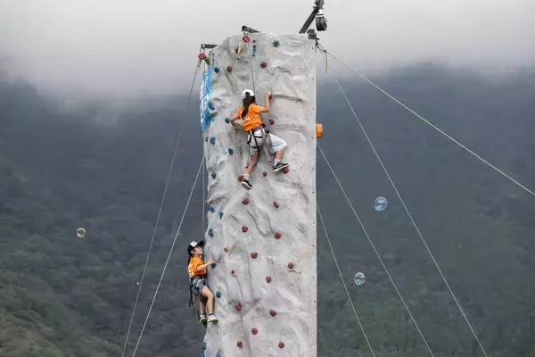 「三菱トライトンに満足してる？　オーナーの本音を聞いてみた｜スターキャンプ2025 in 朝霧高原｜」の画像