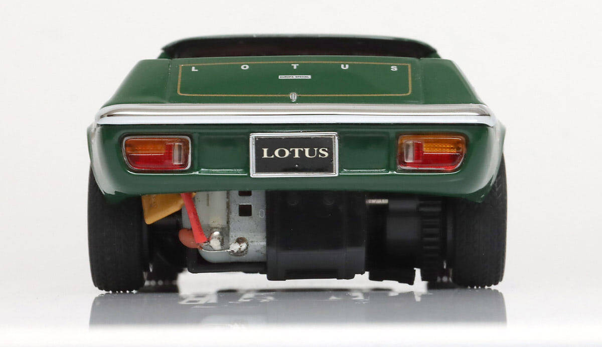 第6.5回　京商ミニッツで遊べ！「ロータス・ボディを改造？」【ラジコンマガジン誌より】