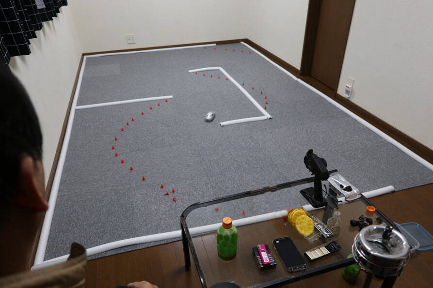 第6.5回　京商ミニッツで遊べ！「ロータス・ボディを改造？」【ラジコンマガジン誌より】