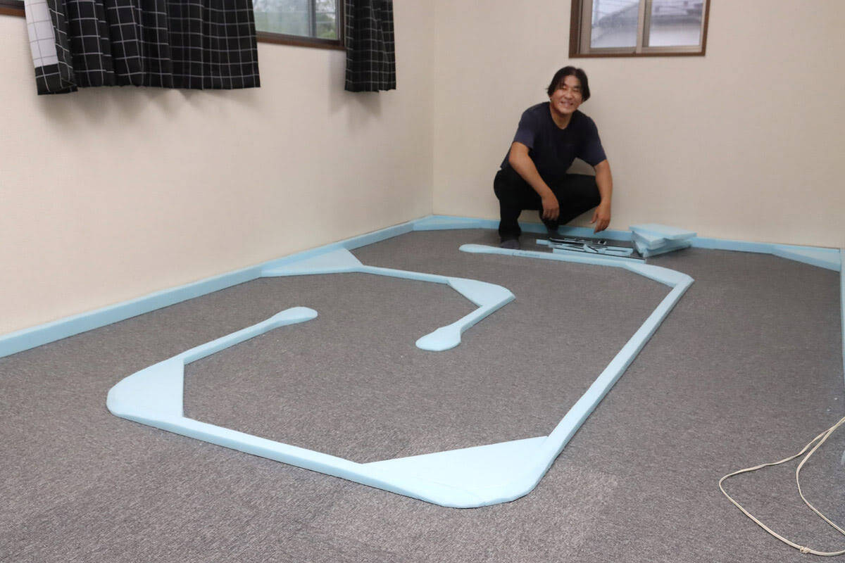 第6.5回　京商ミニッツで遊べ！「ロータス・ボディを改造？」【ラジコンマガジン誌より】