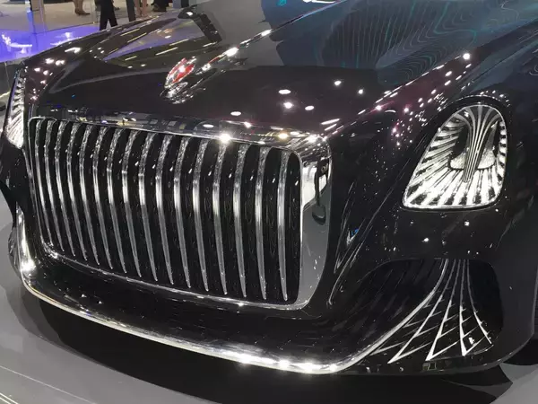 中国版センチュリーがクーペに!?　紅旗の新コンセプトモデル「Lコンセプト」