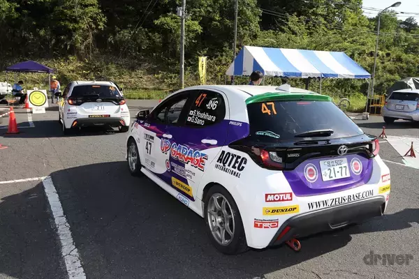 「百花繚乱！多彩なラリーカーで彩られたラリー丹後。ファビア R5 vs GRヤリスの公道バトルを制したのは？【JRC第5戦 ラリー丹後2021】」の画像