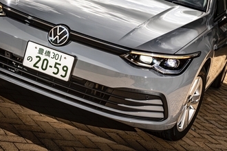 新型VWゴルフ発表。眼力強し！1リッターエンジンが主力…これがゴルフなの!?