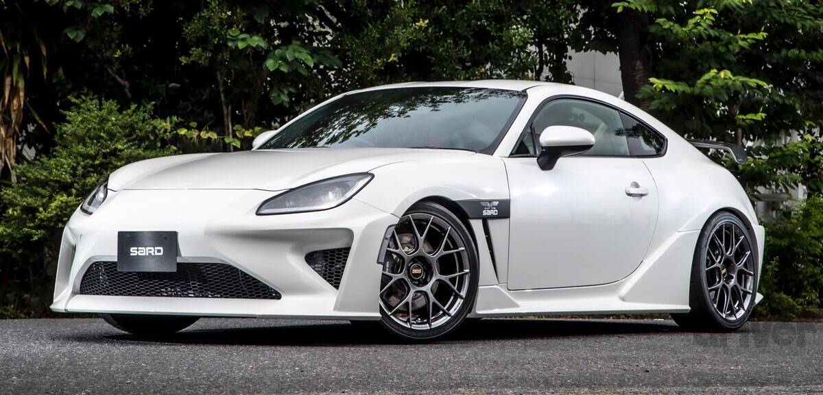 BBS×SARD「GR86」が魅せる！カスタム車との超絶マッチング