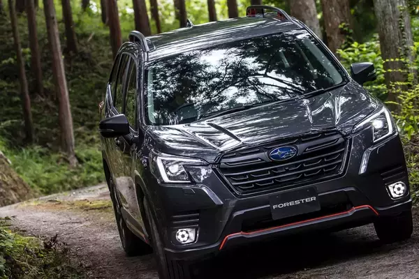 どんなフィールドにも、新型フォレスターで心と気持ちを解き放て。