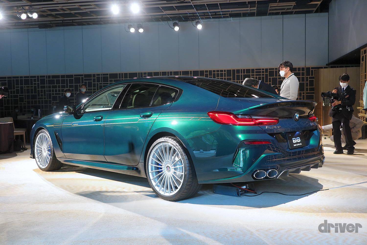 アルピナのフラッグシップクーペが日本初お披露目！ ライバルのパナメーラやAMG GTでは味わえない快適性が魅力!?