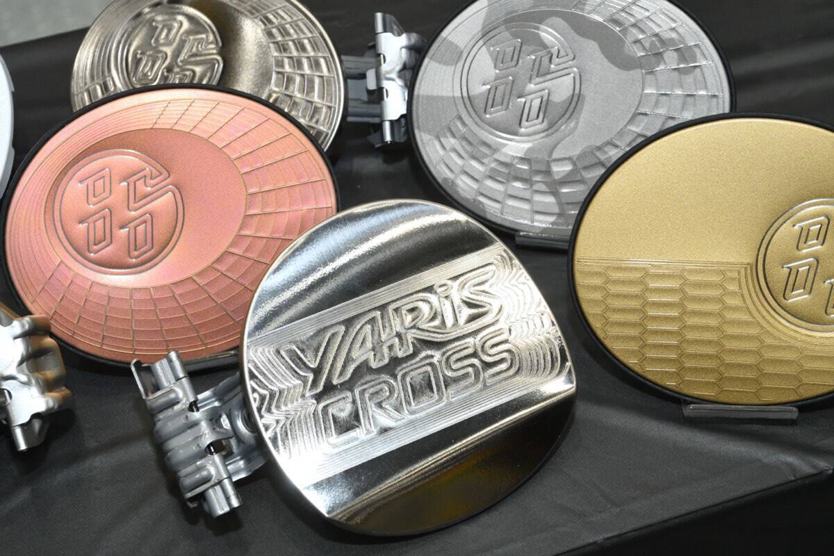 初代86にレクサスRC Fのスポイラー!?　注目パーツの玉手箱…群馬パーツショー2021