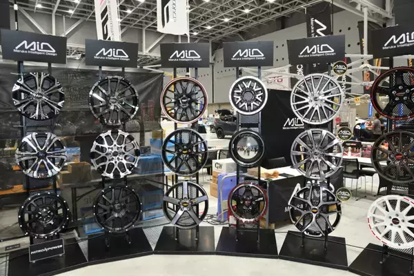 「初代86にレクサスRC Fのスポイラー!?　注目パーツの玉手箱…群馬パーツショー2021」の画像