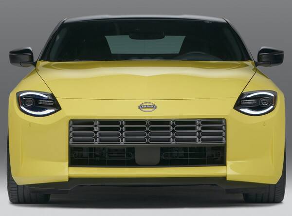 新型フェアレディzのナンバープレートの位置がわかった ベースには隠れ Z ロゴも 21年10月日 エキサイトニュース 新型フェアレディzのナンバープレートの位置がわかった ベースには隠れ Z ロゴも 21年10月日 エキサイトニュース