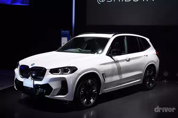 「【2021年最注目BEV！】すべてが最新のBEV、BMW iX発表。1000万円以上と以下では、航続距離がどれくらい違う？」の画像