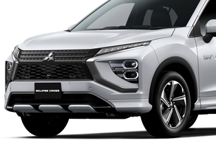 三菱自動車、エクリプス クロスを一部改良。PHEVモデルにマイパイロットを新採用したほか、ガソリンモデルに買い得な特別仕様車を設定
