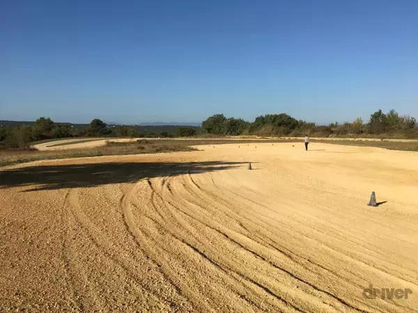 「「川名賢のラリー・セヴェンヌ参戦記 02」ラリーの本場は練習も本格コースで！ 環境がうらやましすぎる」の画像