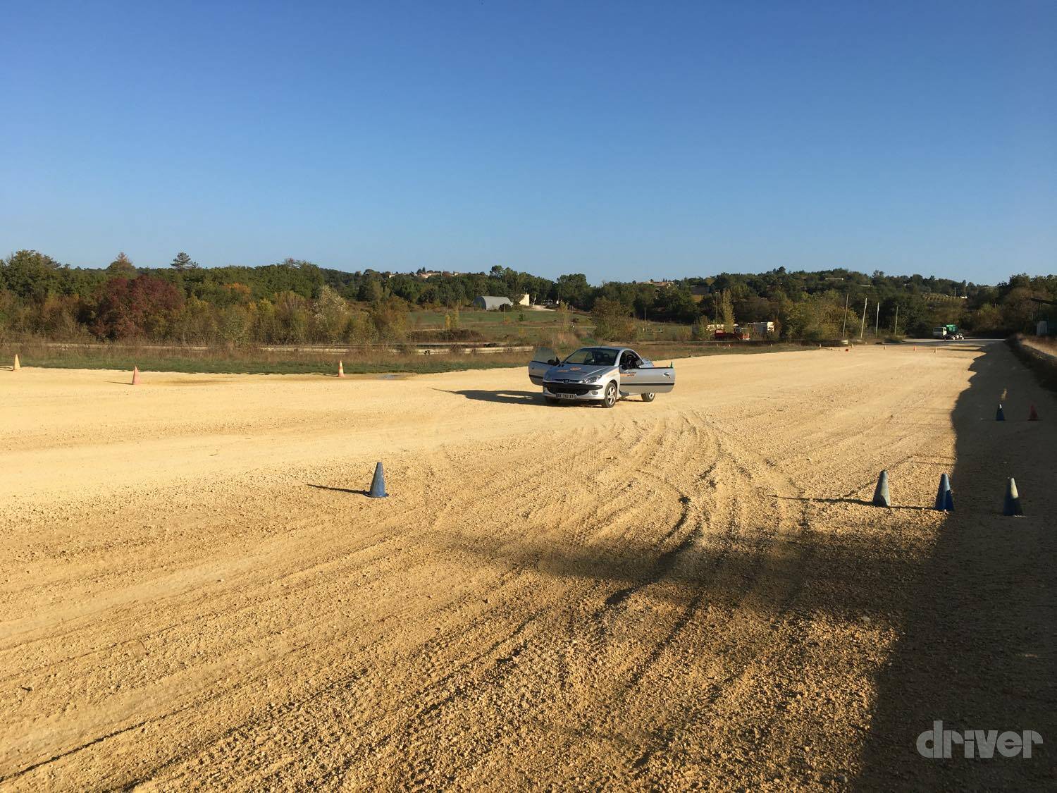 「川名賢のラリー・セヴェンヌ参戦記 02」ラリーの本場は練習も本格コースで！ 環境がうらやましすぎる