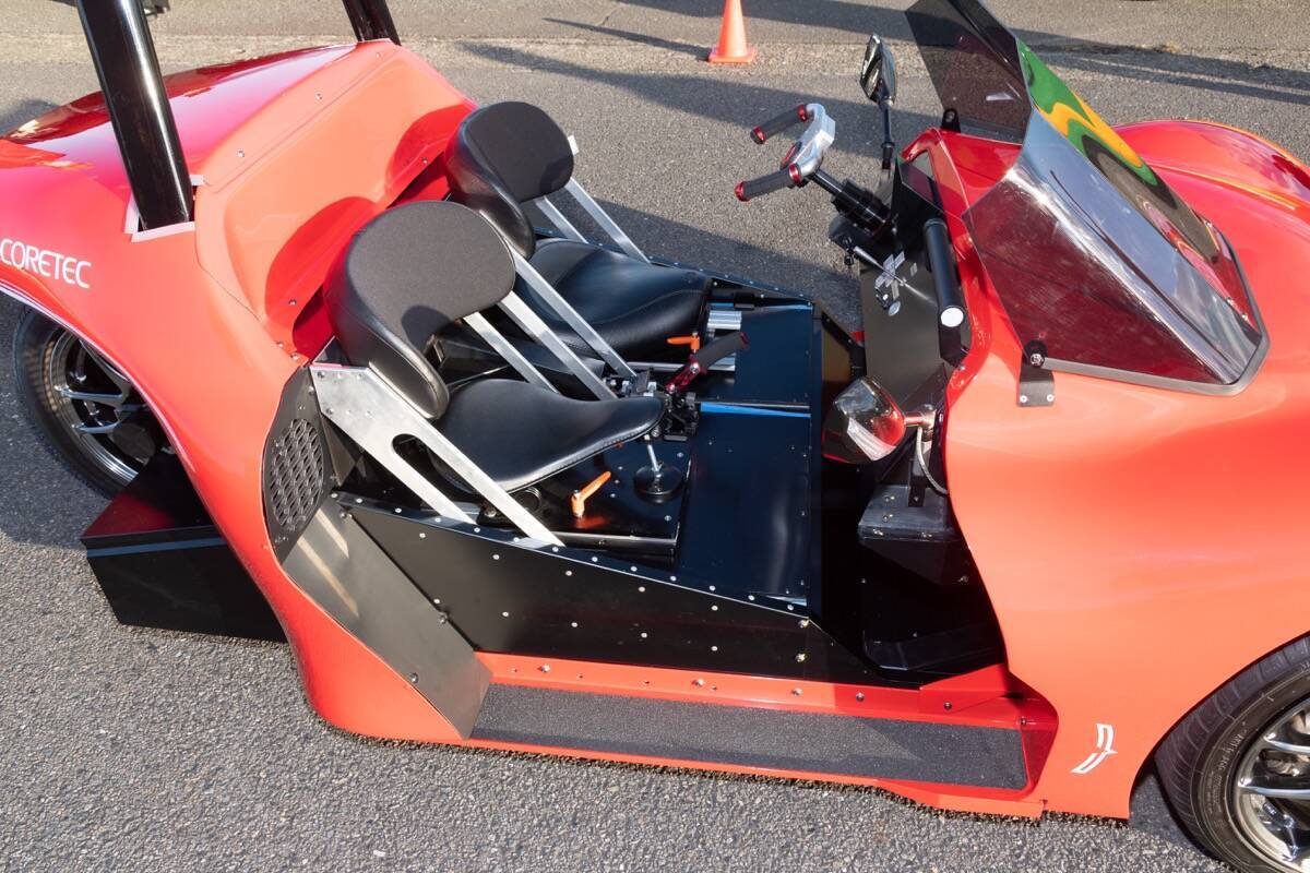 日産リーフの再生バッテリーを搭載したスポーツカーも！　日産のはたらくクルマ10選