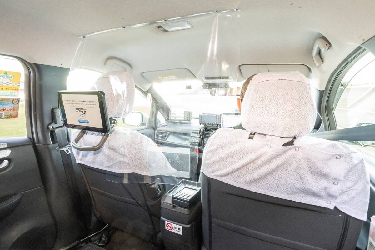 日産リーフの再生バッテリーを搭載したスポーツカーも！　日産のはたらくクルマ10選