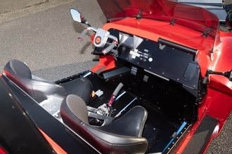 日産リーフの再生バッテリーを搭載したスポーツカーも！　日産のはたらくクルマ10選