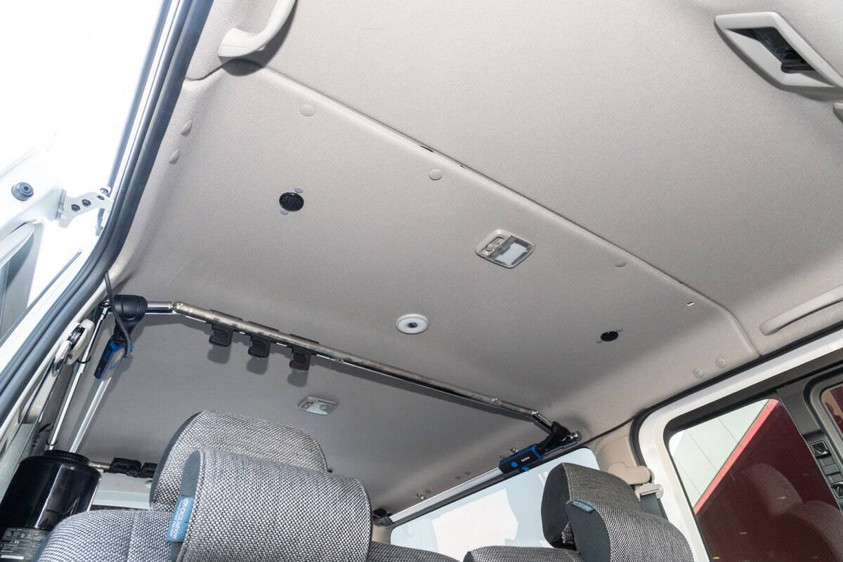 日産リーフの再生バッテリーを搭載したスポーツカーも！　日産のはたらくクルマ10選