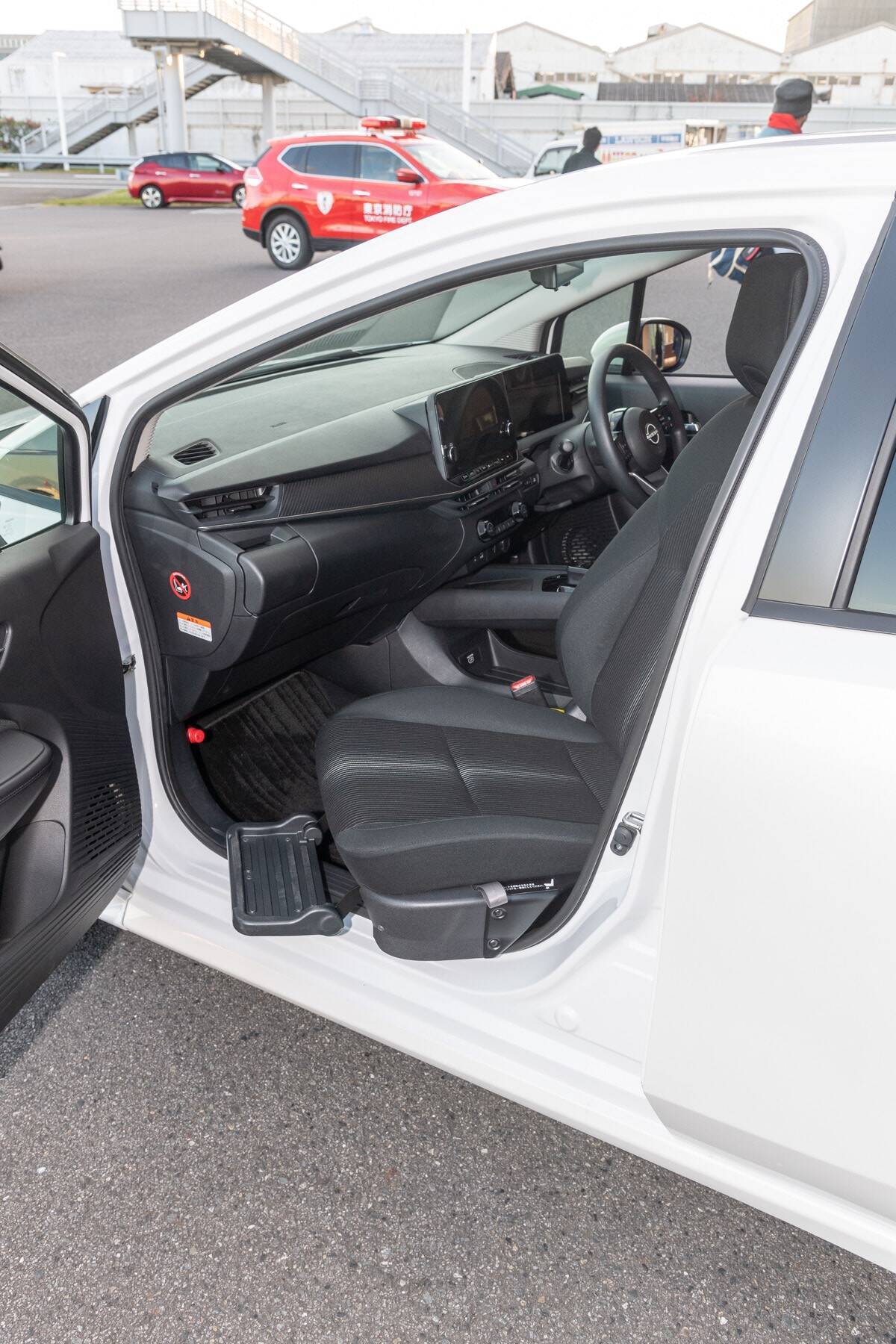 日産リーフの再生バッテリーを搭載したスポーツカーも！　日産のはたらくクルマ10選