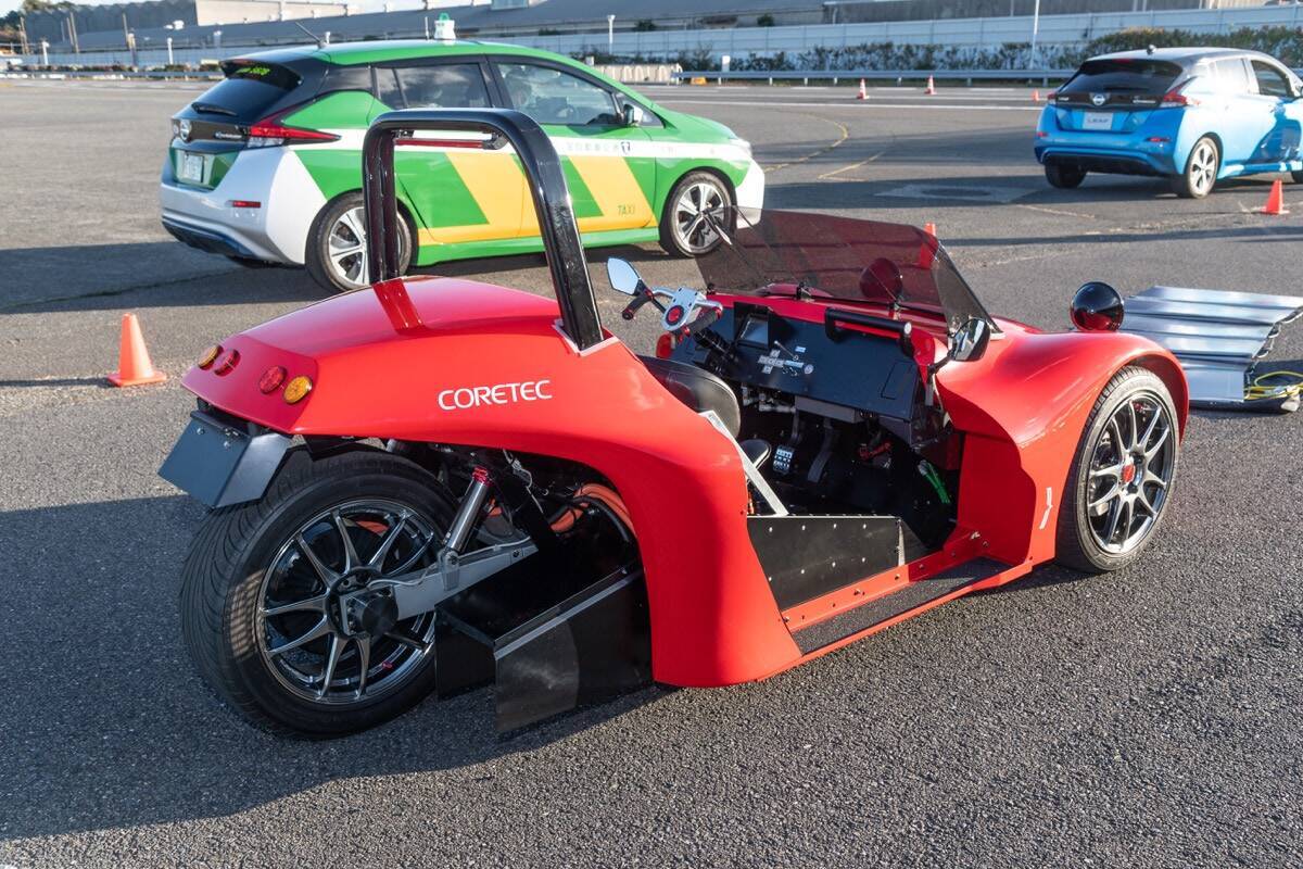 日産リーフの再生バッテリーを搭載したスポーツカーも！　日産のはたらくクルマ10選