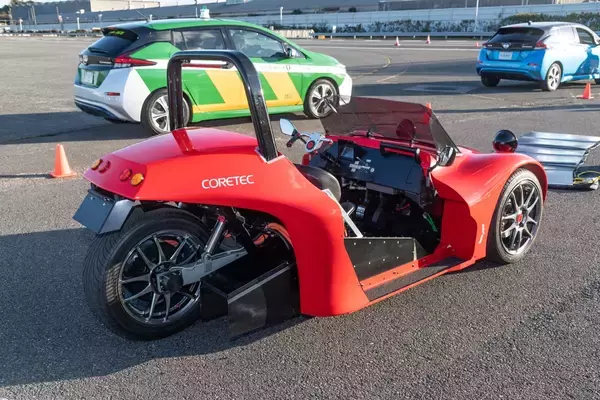 「日産リーフの再生バッテリーを搭載したスポーツカーも！　日産のはたらくクルマ10選」の画像