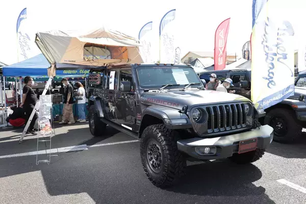 「ヨンクカスタムの熱気が帯びる「2nd JOA MEETING in長井海の手公園」」の画像