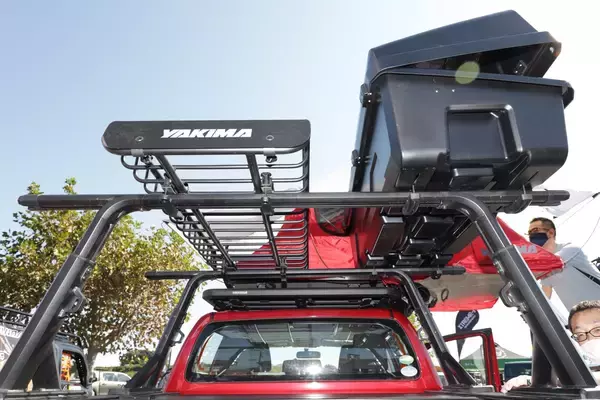 「ヨンクカスタムの熱気が帯びる「2nd JOA MEETING in長井海の手公園」」の画像