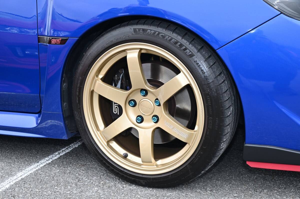 レイズホイールカスタムのお手本…700台を超えるレイズユーザーが富士に集結！「2022 RAYS FAN MEETING」開催