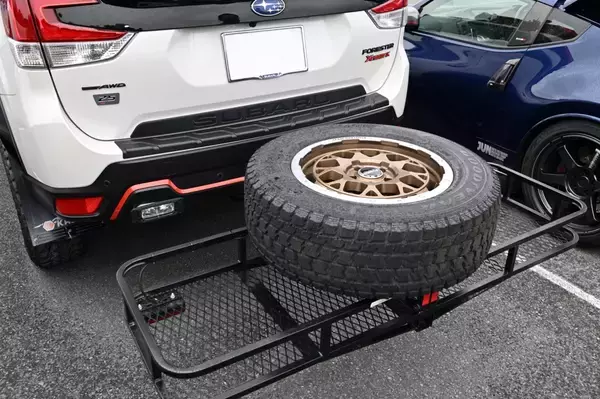 「レイズホイールカスタムのお手本…700台を超えるレイズユーザーが富士に集結！「2022 RAYS FAN MEETING」開催」の画像