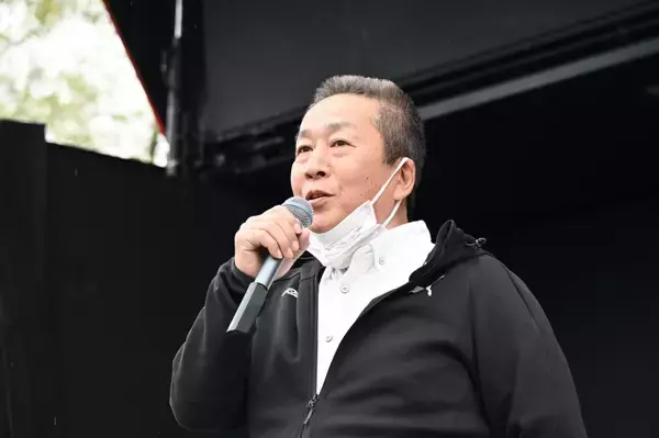 「レイズホイールカスタムのお手本…700台を超えるレイズユーザーが富士に集結！「2022 RAYS FAN MEETING」開催」の画像