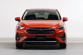 セダン「G4」は廃止？　新型インプレッサの日本仕様を公開｜東京オートサロン2023｜