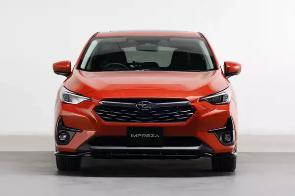 セダン「G4」は廃止？　新型インプレッサの日本仕様を公開｜東京オートサロン2023｜