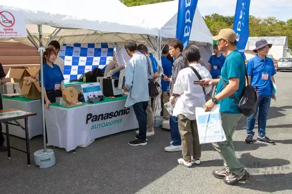 「パナソニック「ストラーダ」を実際に触ってみた！来場者のリアルな感想をレポート｜モーターキャンプエキスポ2025｜」の画像