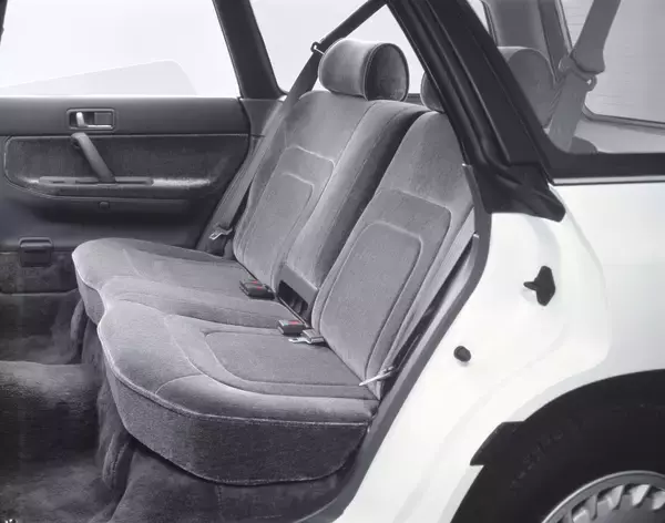 「初代レガシィ ツーリングワゴン誕生を当時写真で振り返る［driver 1989年3-5号より］」の画像