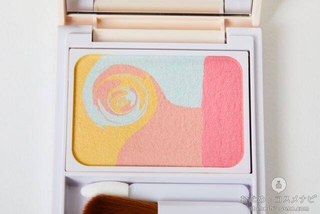 【バズコスメ】POLAディエムクルールの『カラーブレンドコンシーリングパウダー』を徹底検証! 1つ4役のハイパフォーマンスって本当!?