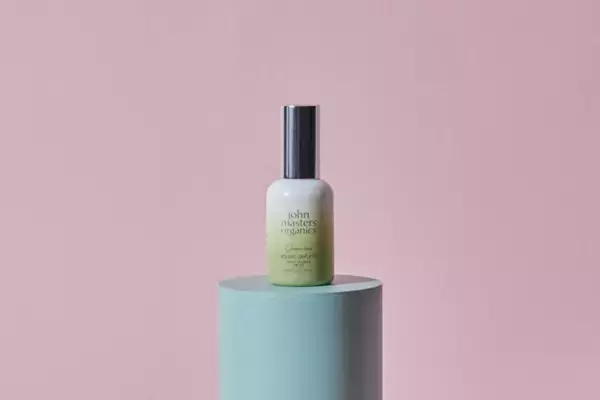 ジョンマスターオーガニック、グリーンティ香る水性フレグランス限定発売