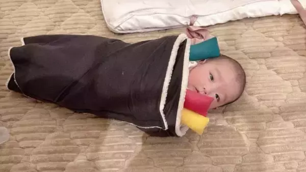 辻希美、次女が恵方巻きに変身！？キュートな“節分SHOT”公開「癒。」