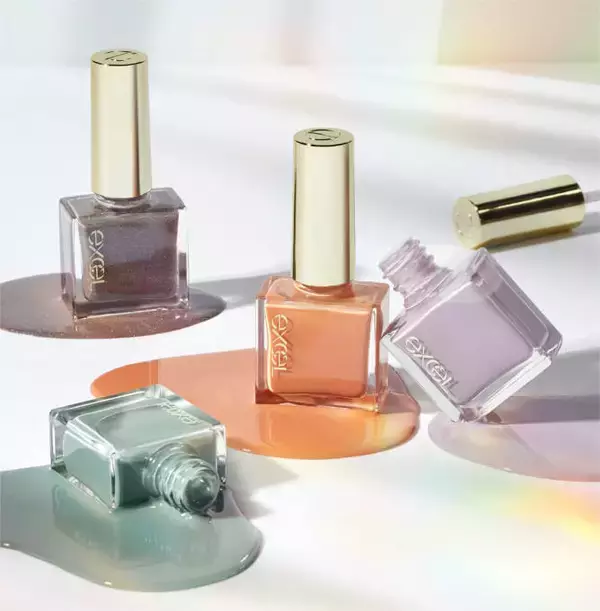 メイクアップブランド『エクセル』から、仕草まで綺麗に見せるビューティネイル「ネイルポリッシュ」の新色発売