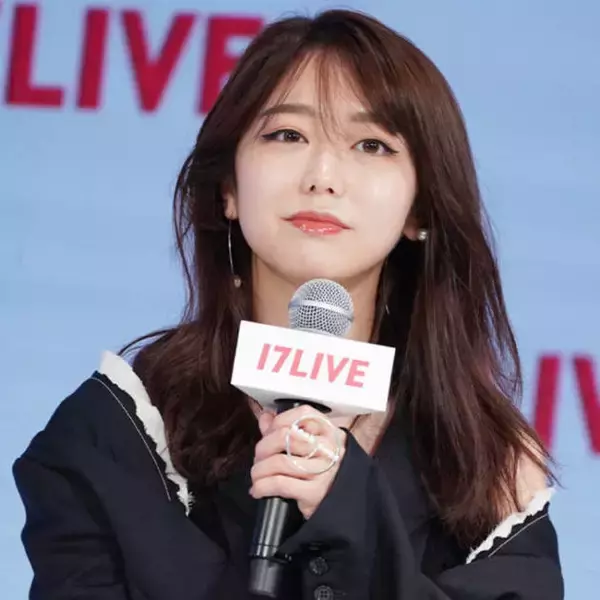 峯岸みなみ、夫・東海オンエアてつやとの結婚の決め手に「素敵」「憧れる」と羨望の声