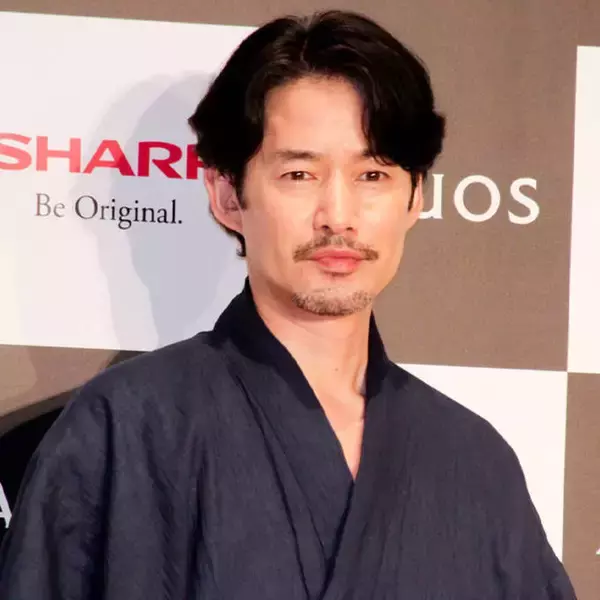 竹野内豊、“生き様から勇気をもらえる”好きなアーティスト明かす「よく聴いてます」