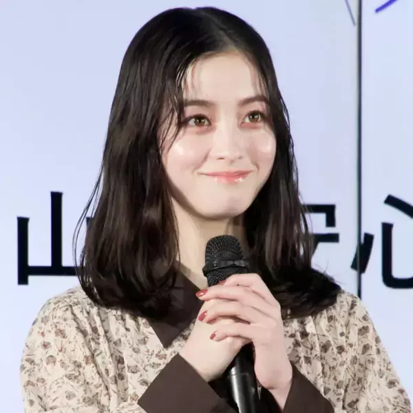 橋本環奈、“マイナス30度近かった”極寒に耐えて見られた海外の絶景とは？「タイミングが良かった」