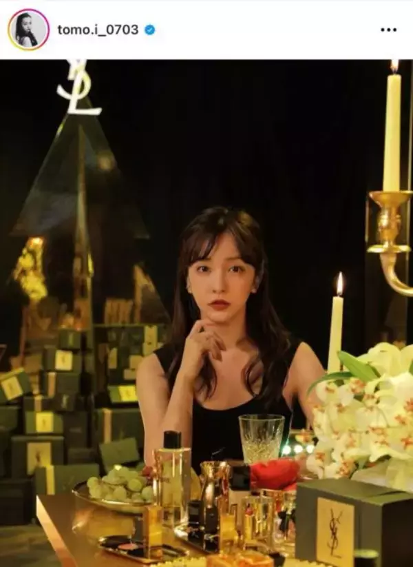 板野友美、美スタイルの黒ドレスSHOTに反響「オードリー・ヘップバーンみたい」「素敵」