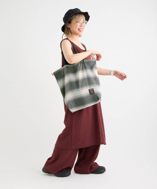 KiUが夏フェスシーズンに向けたPOP UPを6月25日から開催。人気インフルエンサー・バヤコと初コラボ