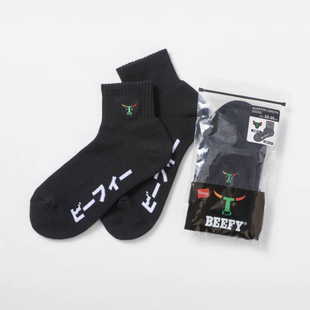 ヘインズ、セブン‐イレブンとの初のコラボアイテム「BEEFY-T」「BEEFYソックス」を7月11日より順次発売
