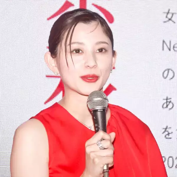 朝比奈彩、花粉から肌を守るスプレーをおすすめ「大事だと思う」