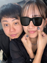 ノンスタ井上、年下妻との密着2SHOTで“瞳リング”に大興奮！「ラブラブショット」「ほんと仲良し」の声