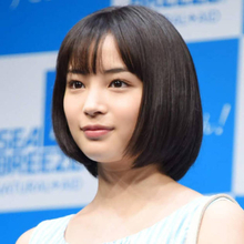 広瀬すず、太陽の光を浴びる美麗SHOTに反響「最高にかわいい」「すずちゃんは天使なの？」