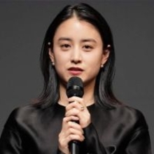 「スタイル抜群」山本美月、大人カジュアルなミニ丈コーデSHOTに反響「めっちゃ可愛い」