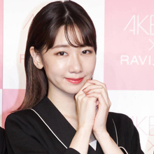 柏木由紀、約17年所属したAKB48を卒業！美麗ドレスSHOTで想い明かす「最高なAKB人生でした」