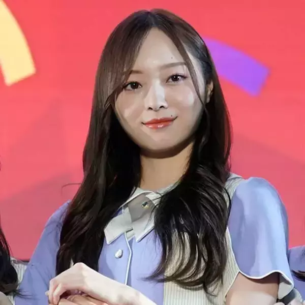 乃木坂46梅澤美波、2025年は表現の幅を広げた1年に！2nd写真集『透明な覚悟』で見せる新たな魅力